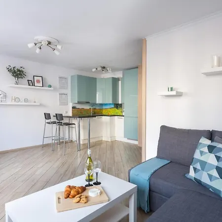 Mokotowska 67: Central Private Apartment with Balcony near US Embassy Warsaw Exterior photo